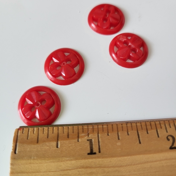 Vintage Round Red Plastic Flat Cross Cutout Design Sewing Buttons ~ 4 Pieces - Picture 13 of 13